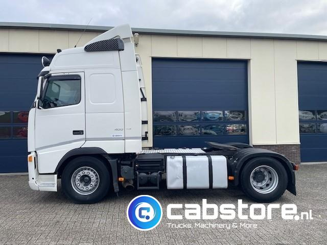 Volvo FH 400 4X2 Euro 5 - VEB+ Brake - Globetrotter - I-Shift - 2 tanks - Bouwjaar 2007 - Km 1.097.798 - Tegljač: slika 5 Volvo FH 400 4X2 Euro 5 - VEB+ Brake - Globetrotter - I-Shift - 2 tanks - Bouwjaar 2007 - Km 1.097.798 - Tegljač: slika 5