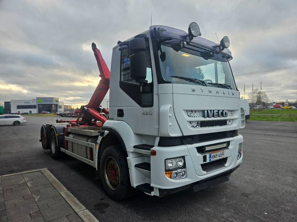 Iveco Stralis 260 S42 6x2*4 - Kamion sa hidrauličnom kukom: slika 2 Iveco Stralis 260 S42 6x2*4 - Kamion sa hidrauličnom kukom: slika 2