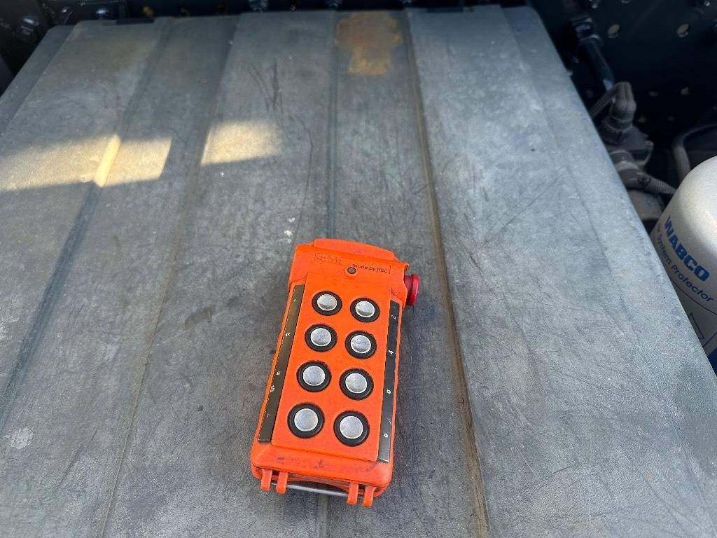 Kamion sa hidrauličnom kukom Iveco Stralis 560 8x4*4: slika 13 Kamion sa hidrauličnom kukom Iveco Stralis 560 8x4*4: slika 13