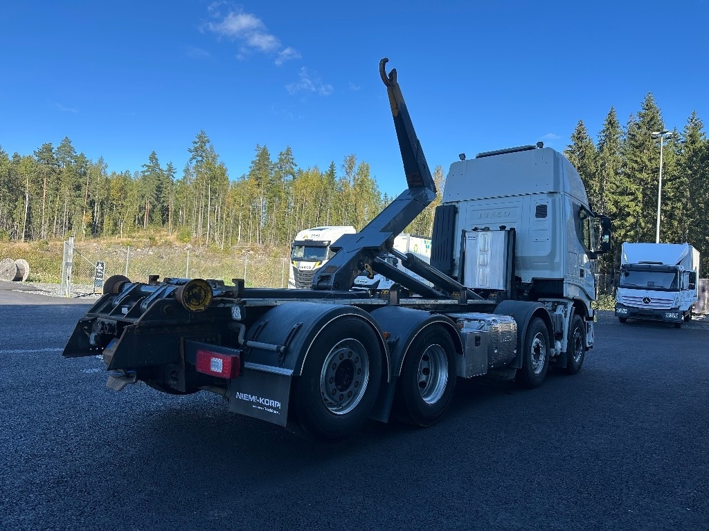 Iveco X-Way AS35S560 8x2 - Kamion sa hidrauličnom kukom: slika 4 Iveco X-Way AS35S560 8x2 - Kamion sa hidrauličnom kukom: slika 4