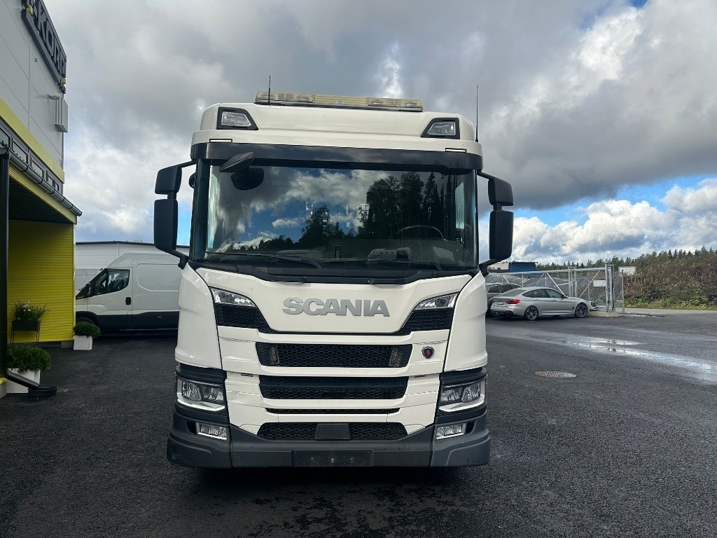Scania P 370 6x2*4 - Kamion sa hidrauličnom kukom: slika 2 Scania P 370 6x2*4 - Kamion sa hidrauličnom kukom: slika 2