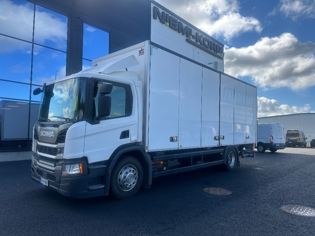 Scania P250 - Kamion sa zatvorenim sandukom: slika 1 Scania P250 - Kamion sa zatvorenim sandukom: slika 1