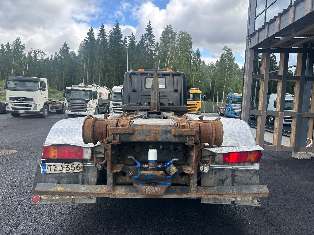 Scania P420 6x2*4  - Kamion sa hidrauličnom kukom: slika 4 Scania P420 6x2*4  - Kamion sa hidrauličnom kukom: slika 4