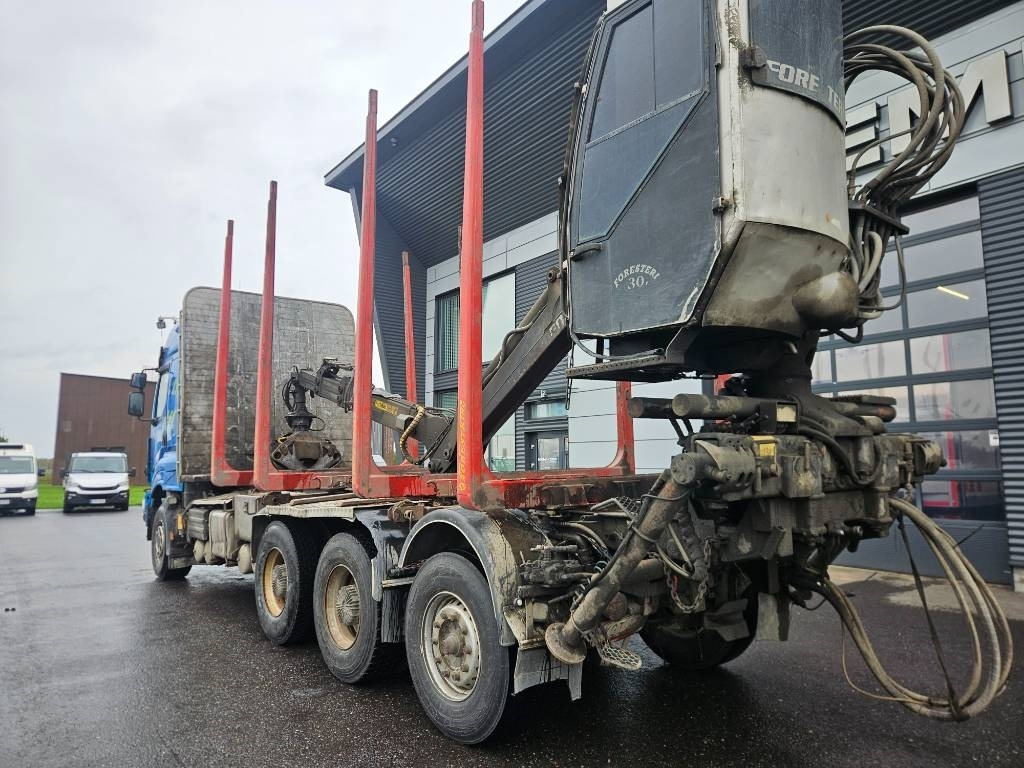 Sisu C600 8x4 kesla 2010 - Šticar: slika 4 Sisu C600 8x4 kesla 2010 - Šticar: slika 4