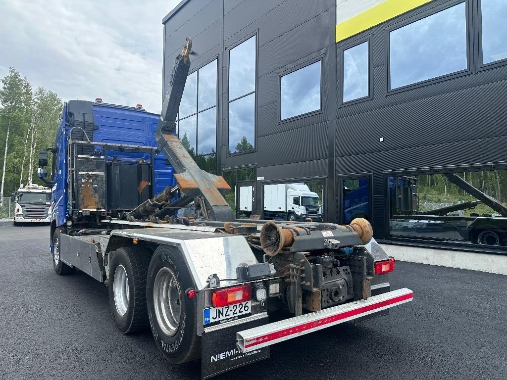 Kamion sa hidrauličnom kukom Volvo FH13 540 6x2 Manuaali: slika 6
