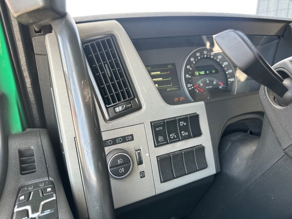 Kamion sa hidrauličnom kukom Volvo FM 420 8x2/4: slika 18 Kamion sa hidrauličnom kukom Volvo FM 420 8x2/4: slika 18