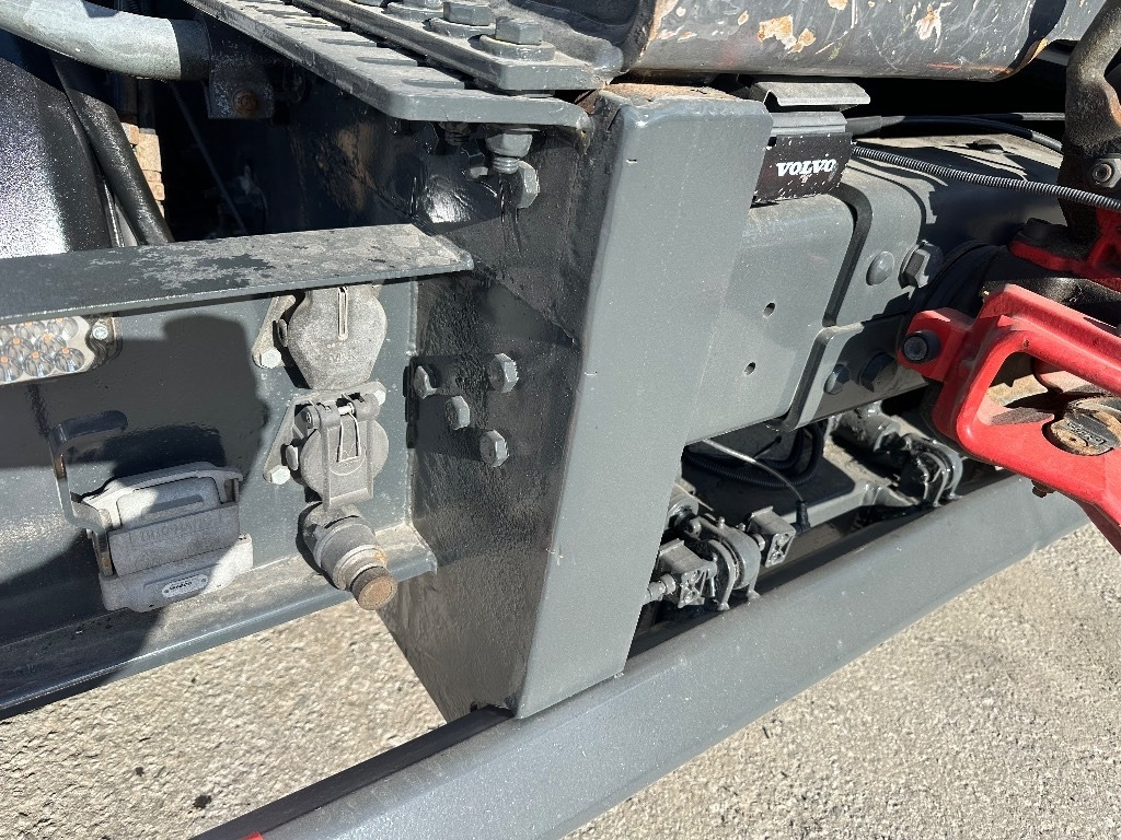 Kamion sa hidrauličnom kukom Volvo FM 420 8x2/4: slika 13 Kamion sa hidrauličnom kukom Volvo FM 420 8x2/4: slika 13