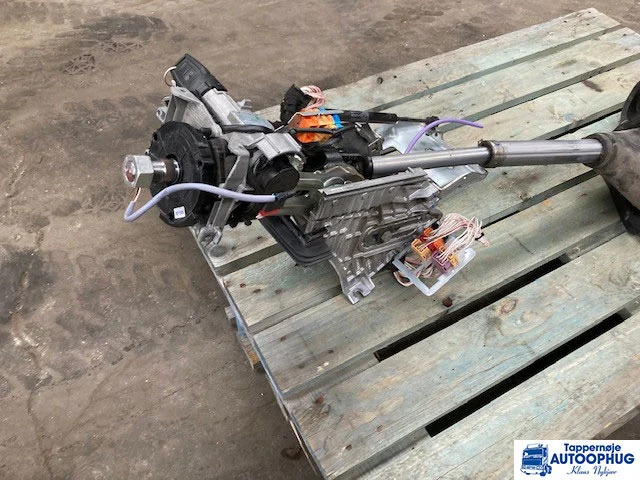 MAN Steering column – MAN 81.46113-6236 - Kabina i enterijer za Kamion: slika 2 MAN Steering column – MAN 81.46113-6236 - Kabina i enterijer za Kamion: slika 2