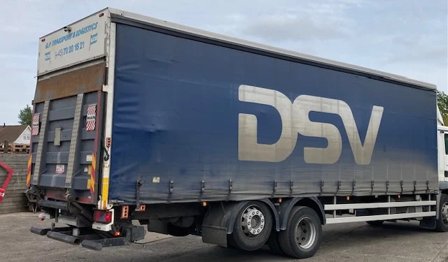 MAN TGM 26.290 6X2/4 - Kamion sa ceradom: slika 4 MAN TGM 26.290 6X2/4 - Kamion sa ceradom: slika 4