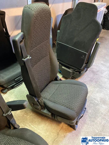 Kabina i enterijer za Kamion MAN TGX Sæde LH: slika 12