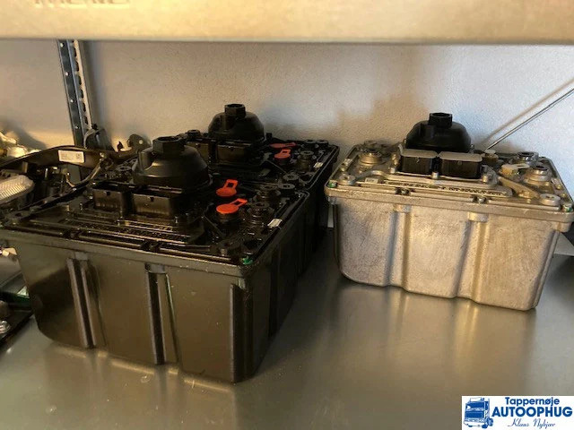 MAN TGX Sæde LH - Kabina i enterijer za Kamion: slika 2 MAN TGX Sæde LH - Kabina i enterijer za Kamion: slika 2