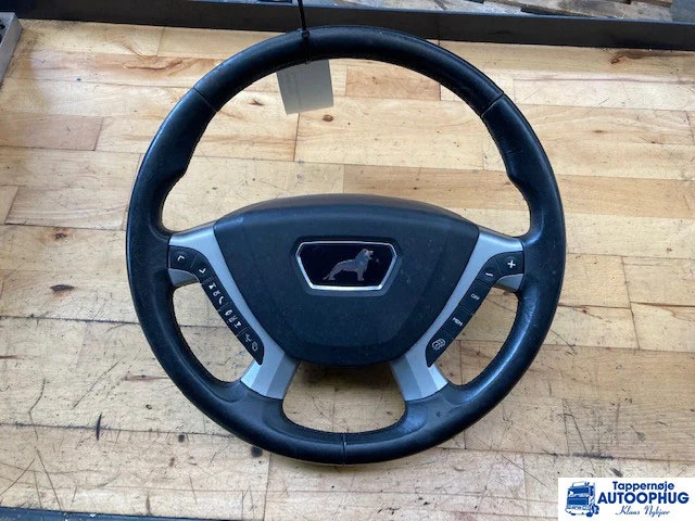 MAN multifunction steering wheel 460mm – MAN 81.46430-0084 - Kabina i enterijer za Kamion: slika 1 MAN multifunction steering wheel 460mm – MAN 81.46430-0084 - Kabina i enterijer za Kamion: slika 1