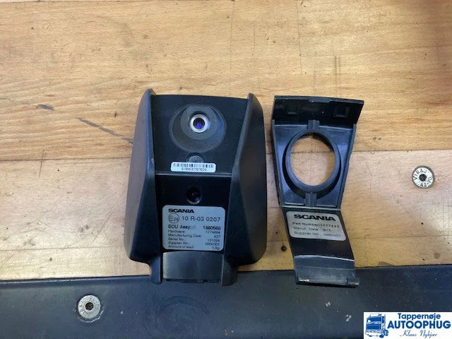 Scania ECU GMS P/N: 2148226 / 2559113 - Upravljačka jedinica za Kamion: slika 5 Scania ECU GMS P/N: 2148226 / 2559113 - Upravljačka jedinica za Kamion: slika 5