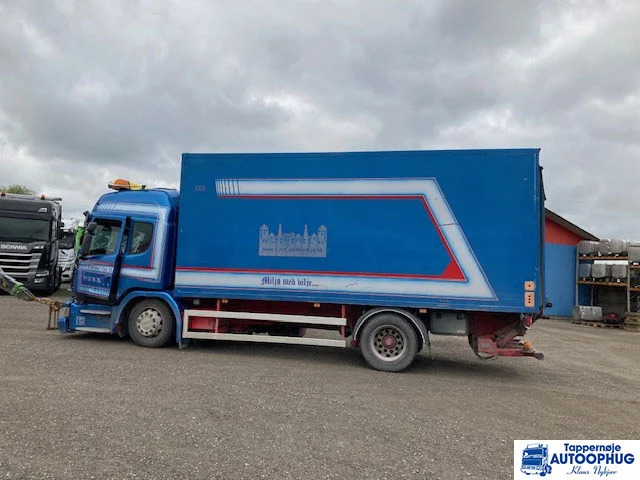 Scania P320 4X2 - Kamion sa zatvorenim sandukom: slika 5 Scania P320 4X2 - Kamion sa zatvorenim sandukom: slika 5