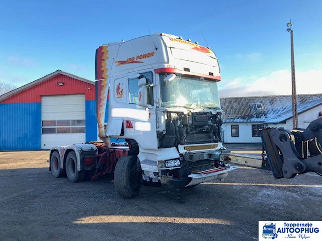 Scania R520 6X2 ONLY FOR PARTS - Tegljač: slika 1 Scania R520 6X2 ONLY FOR PARTS - Tegljač: slika 1