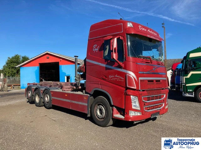 Volvo FH500 8X2 HIAB 077 - Kamion za prevoz kontejnera/ Kamion sa promenjivim sandukom, Kamion sa dizalicom: slika 2 Volvo FH500 8X2 HIAB 077 - Kamion za prevoz kontejnera/ Kamion sa promenjivim sandukom, Kamion sa dizalicom: slika 2