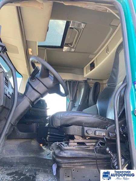 Volvo FH500 8X4 tridem tip - Istovarivač: slika 5 Volvo FH500 8X4 tridem tip - Istovarivač: slika 5