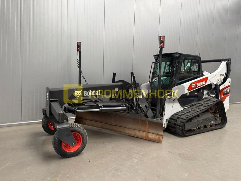 Bobcat T 76 Laser Grader 244 cm HD - Mini utovarivač: slika 2 Bobcat T 76 Laser Grader 244 cm HD - Mini utovarivač: slika 2
