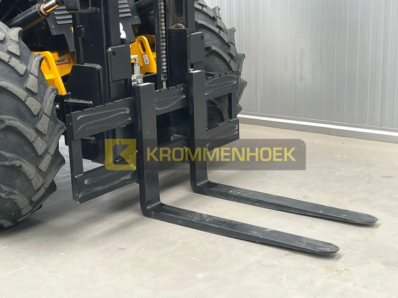 Terenski viljuškar JCB 940: slika 9