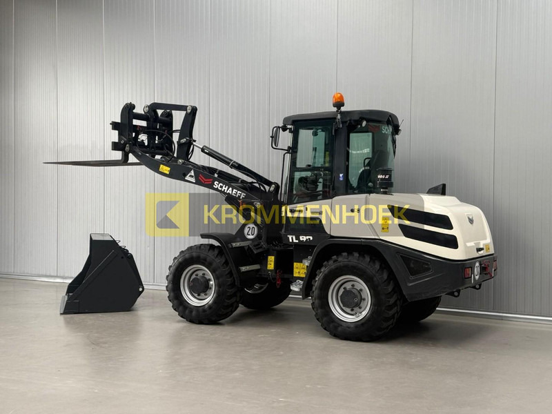 Terex TL80 - Utovarivač točkaš: slika 3 Terex TL80 - Utovarivač točkaš: slika 3