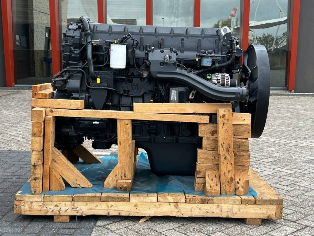 CNH Engine - FPT Cursor 13 - F3BE9681C - Motor za Poljoprivredna mašina: slika 2 CNH Engine - FPT Cursor 13 - F3BE9681C - Motor za Poljoprivredna mašina: slika 2