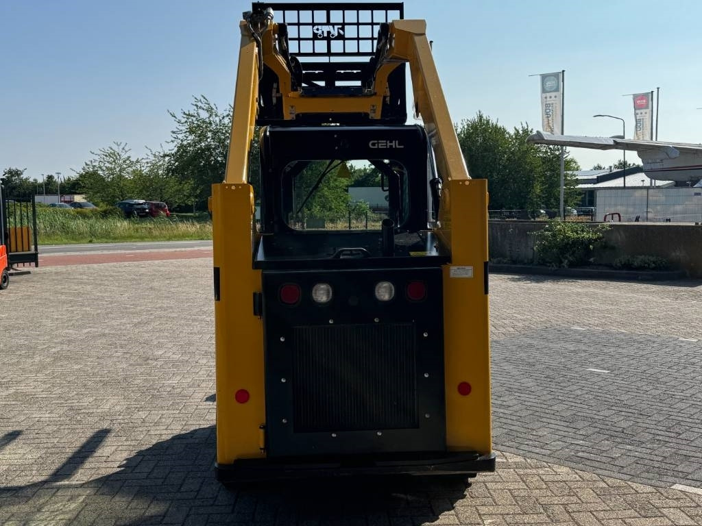 Mini utovarivač Gehl R135 / Manitou 1350R Skid Steer, 2022: slika 7