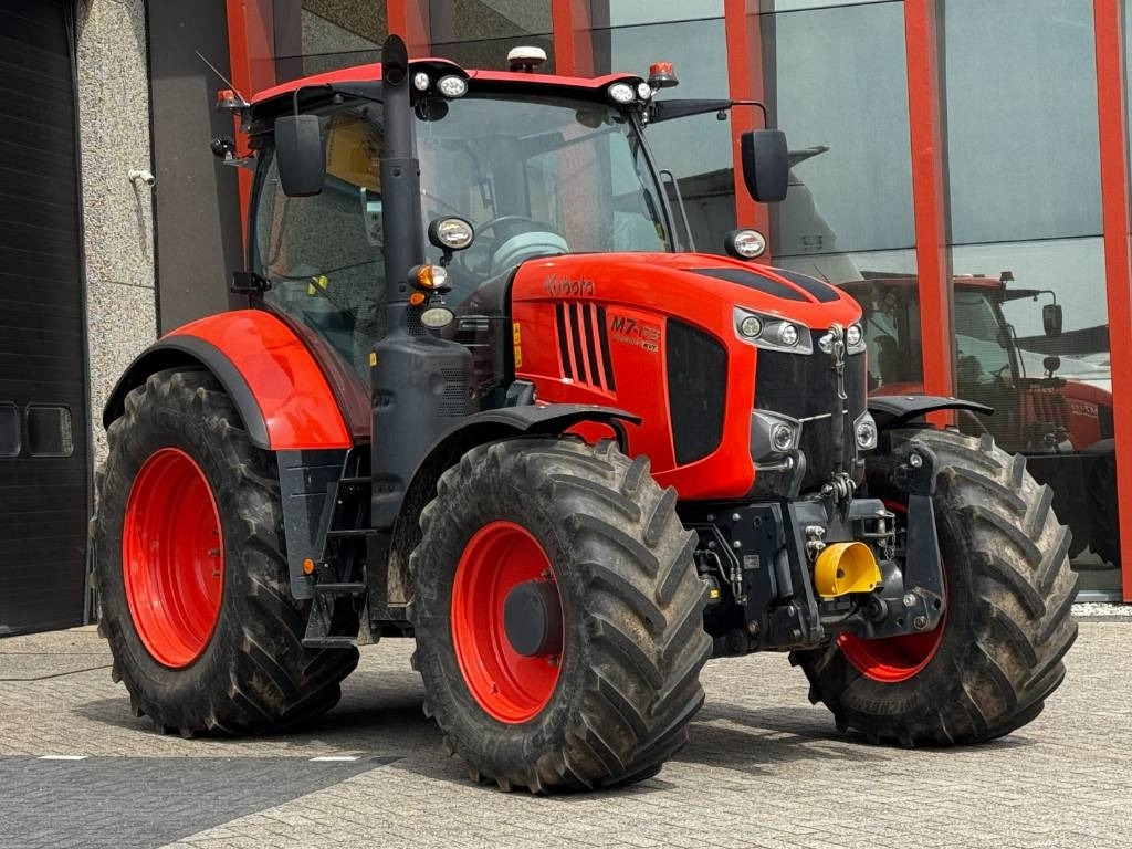 Kubota M7173 P-KVT, GPS RTK, frontlinkage + PTO, 2021!! - Traktor: slika 5 Kubota M7173 P-KVT, GPS RTK, frontlinkage + PTO, 2021!! - Traktor: slika 5