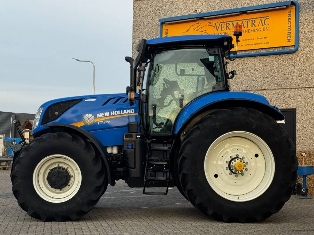 New Holland T7.270 Auto Command, frontlinkage + PTO,1091 hr - Traktor: slika 2 New Holland T7.270 Auto Command, frontlinkage + PTO,1091 hr - Traktor: slika 2