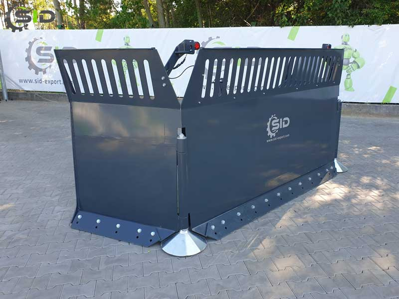 SID MAISSCHILD MAIS FLACHSCHIEBER HYDRAULISCH KLAPPBAR/ SILAGE BLADE HYDRAULIC 4,5 m - Oprema za posle žetve: slika 4 SID MAISSCHILD MAIS FLACHSCHIEBER HYDRAULISCH KLAPPBAR/ SILAGE BLADE HYDRAULIC 4,5 m - Oprema za posle žetve: slika 4