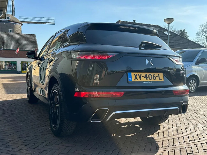 DS Ds 7 Crossback DS PERFORMANCE LINE, 71DKM, ALCANTARA, VIRTUAL COCKPIT, LMV - SUV: slika 3 DS Ds 7 Crossback DS PERFORMANCE LINE, 71DKM, ALCANTARA, VIRTUAL COCKPIT, LMV - SUV: slika 3