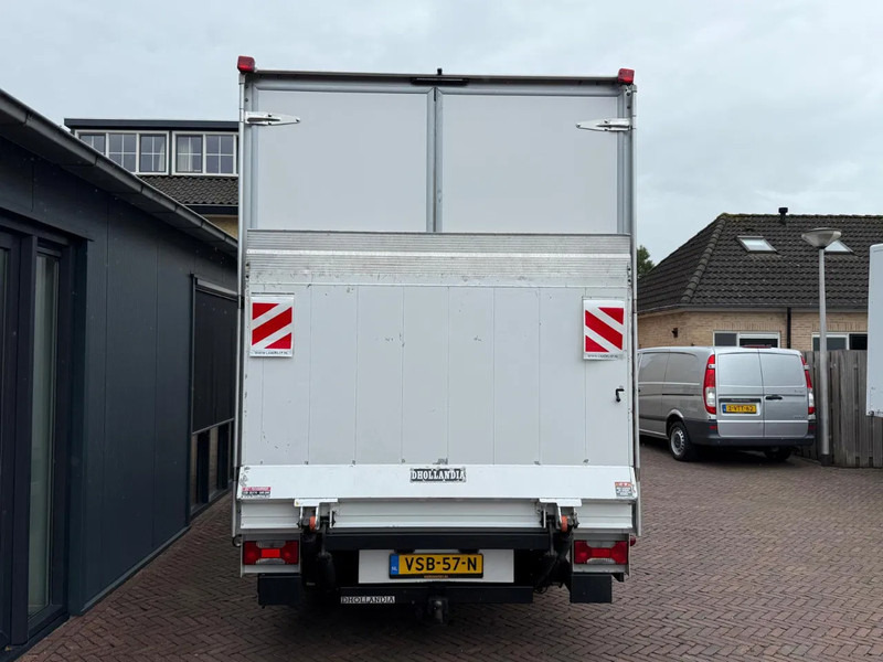 Iveco Daily 35C17 Automaat Cam Dhol. laadk Trekha. 3 zits Airco Navi - Dostavno vozilo sa zatvorenim sandukom: slika 4 Iveco Daily 35C17 Automaat Cam Dhol. laadk Trekha. 3 zits Airco Navi - Dostavno vozilo sa zatvorenim sandukom: slika 4