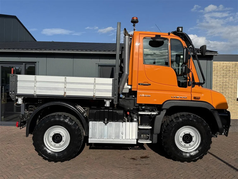 Mercedes-Benz Unimog U 218 Kipper 3 Seats 4WD AGRI Euro 6 - Kamion: slika 2 Mercedes-Benz Unimog U 218 Kipper 3 Seats 4WD AGRI Euro 6 - Kamion: slika 2
