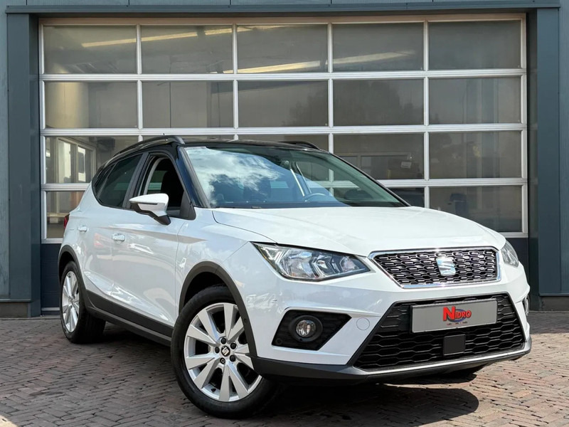SEAT Arona 1.0 TSI Style Business Intense Carplay Dealeronderhouden Cruise Clima Navi Camera - SUV: slika 1 SEAT Arona 1.0 TSI Style Business Intense Carplay Dealeronderhouden Cruise Clima Navi Camera - SUV: slika 1