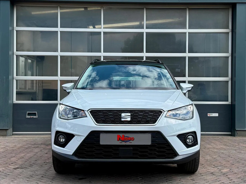 SEAT Arona 1.0 TSI Style Business Intense Carplay Dealeronderhouden Cruise Clima Navi Camera - SUV: slika 2 SEAT Arona 1.0 TSI Style Business Intense Carplay Dealeronderhouden Cruise Clima Navi Camera - SUV: slika 2