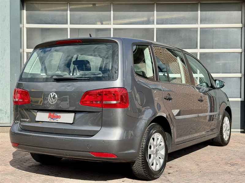 Volkswagen Touran 1.2 TSI 105pk 7 Pers LMV export - Automobil: slika 3 Volkswagen Touran 1.2 TSI 105pk 7 Pers LMV export - Automobil: slika 3