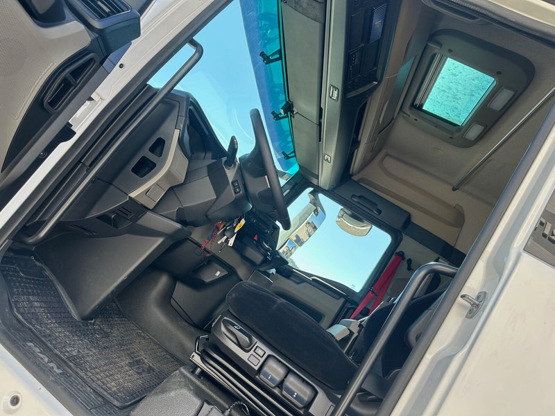 MAN TGX 18.520 LLS-U - Tegljač: slika 5 MAN TGX 18.520 LLS-U - Tegljač: slika 5