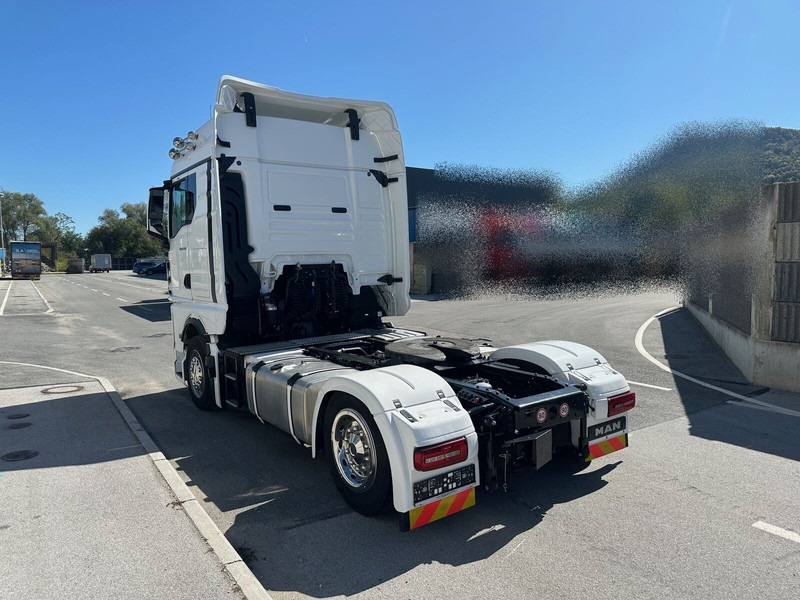 MAN TGX 18.520 LLS-U - Tegljač: slika 3 MAN TGX 18.520 LLS-U - Tegljač: slika 3