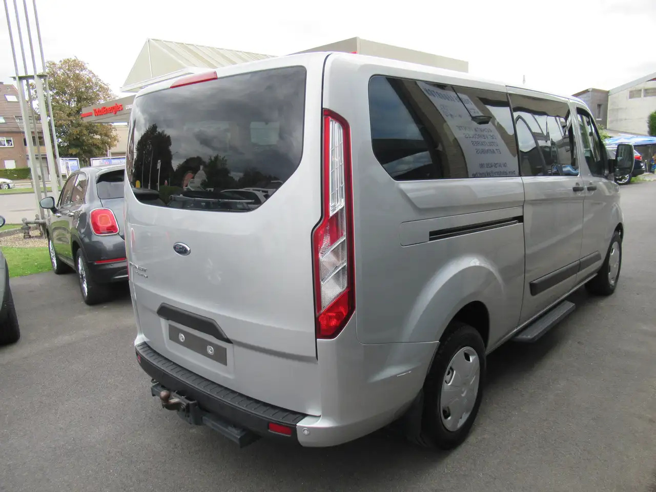 Ford Transit Custom 2.0 TDCi L2H1 Ambiente 23900€+TVA/BTW - Putnički kombi: slika 2 Ford Transit Custom 2.0 TDCi L2H1 Ambiente 23900€+TVA/BTW - Putnički kombi: slika 2