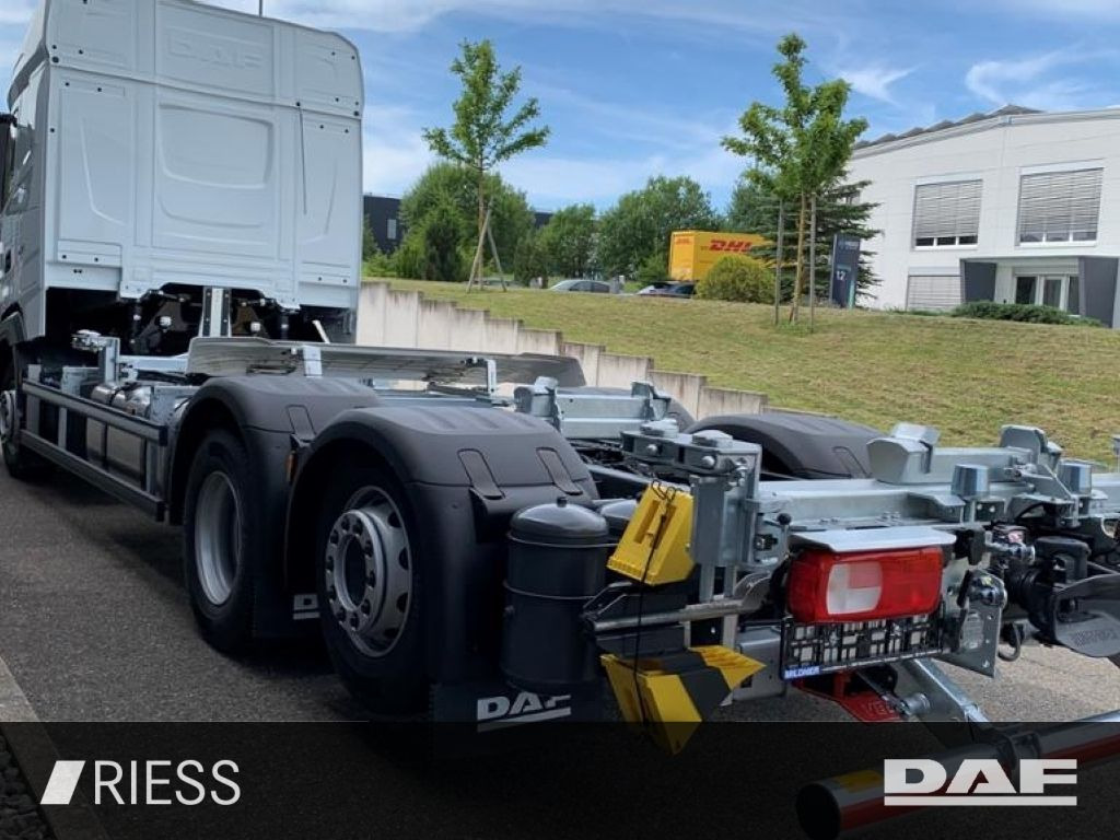 DAF XG 480 FAN 6X2 Multiwechsler 1120-1320 mm 2xAHK - Kamion za prevoz kontejnera/ Kamion sa promenjivim sandukom: slika 3 DAF XG 480 FAN 6X2 Multiwechsler 1120-1320 mm 2xAHK - Kamion za prevoz kontejnera/ Kamion sa promenjivim sandukom: slika 3