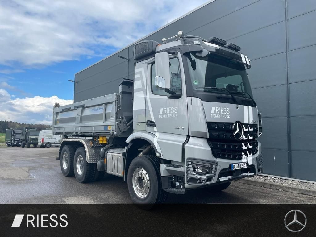 Mercedes-Benz Arocs 2653 K 6x4 - Istovarivač: slika 2 Mercedes-Benz Arocs 2653 K 6x4 - Istovarivač: slika 2