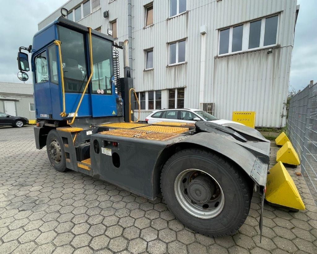 Kalmar T2 - Terminalni traktor: slika 5 Kalmar T2 - Terminalni traktor: slika 5