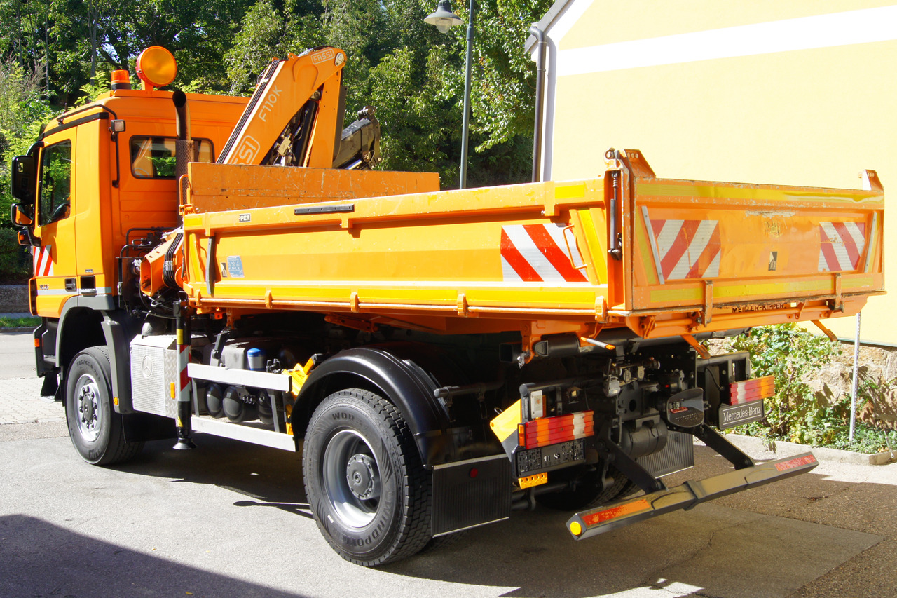 MERCEDES-BENZ ACTROS 1836 /4x4/TÜV/FASSI 110/MEILLER/Wechselsystem/Winterdienst - Kamion sa dizalicom: slika 3 MERCEDES-BENZ ACTROS 1836 /4x4/TÜV/FASSI 110/MEILLER/Wechselsystem/Winterdienst - Kamion sa dizalicom: slika 3