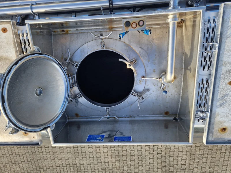Poluprikolica cisterna Feldbinder 38000 liter 3 kamer tankoplegger met CIP Leiding: slika 8