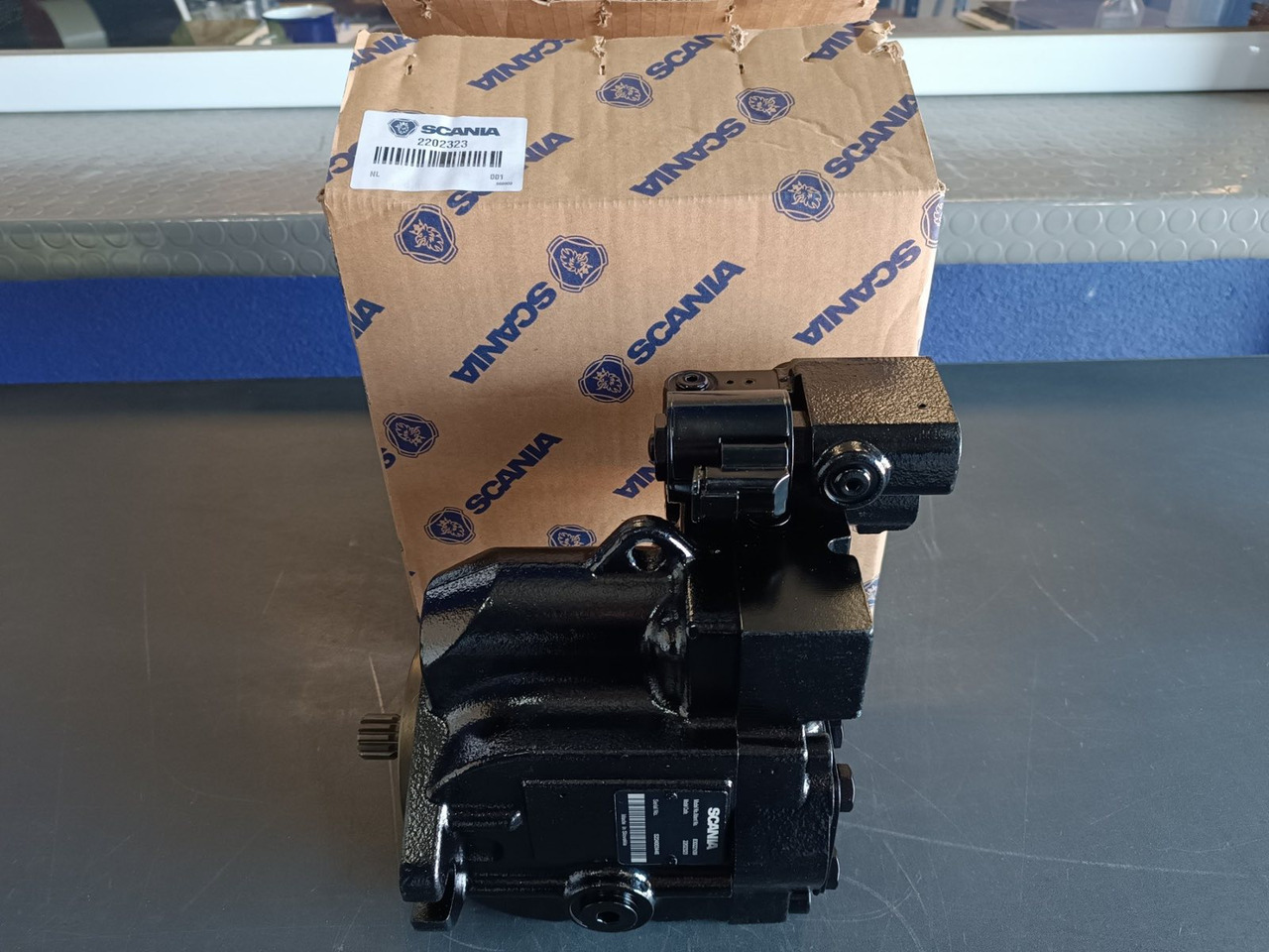 SCANIA HYDRAULIC PUMP - 2202323 - Hidraulična pumpa za Kamion: slika 1 SCANIA HYDRAULIC PUMP - 2202323 - Hidraulična pumpa za Kamion: slika 1