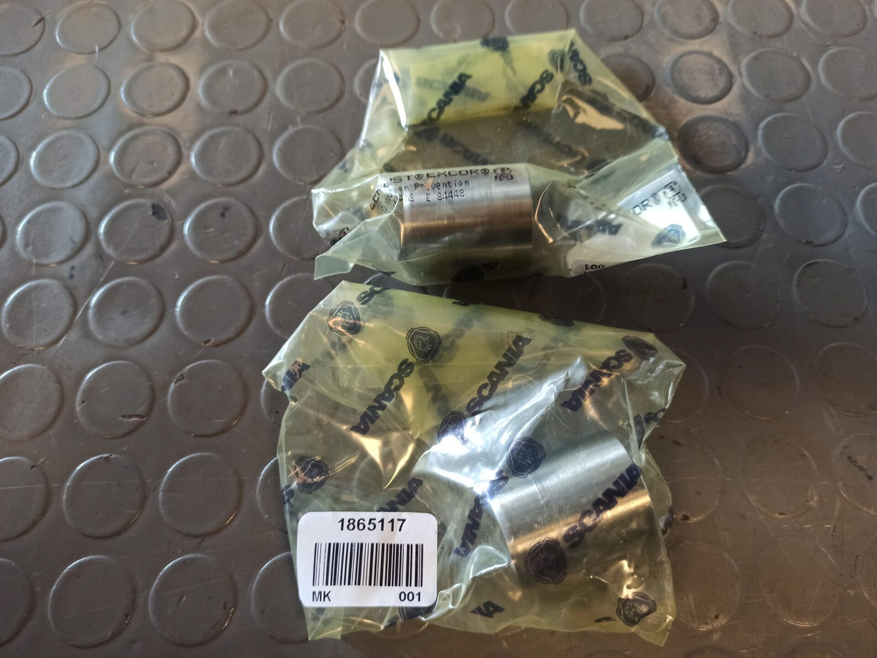 SCANIA INJECTOR SLEEVE - 1865117 - Ubrizgač za Kamion: slika 1 SCANIA INJECTOR SLEEVE - 1865117 - Ubrizgač za Kamion: slika 1