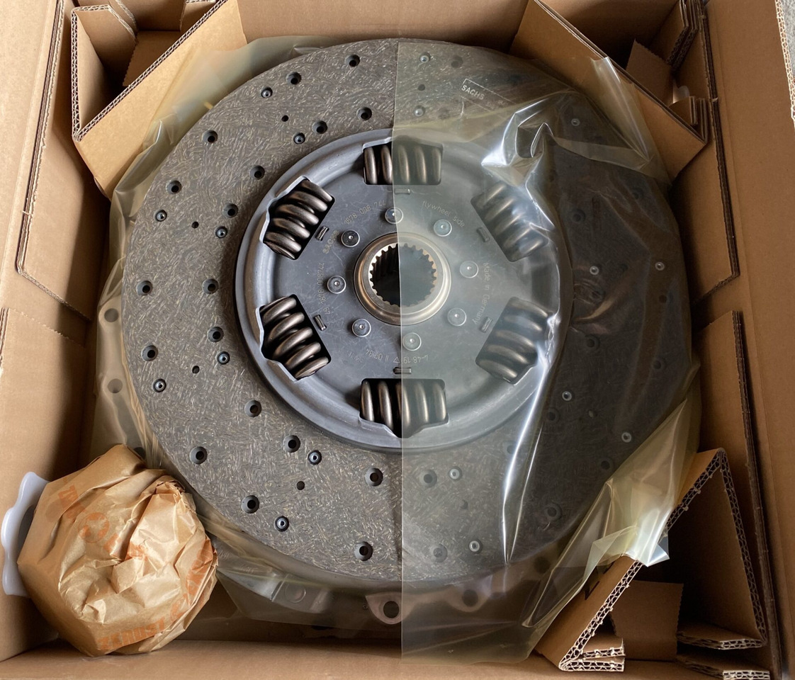 SCANIA NEW CLUTCH KIT - 3400 700 663 - Kvačilo i delovi za Kamion: slika 1 SCANIA NEW CLUTCH KIT - 3400 700 663 - Kvačilo i delovi za Kamion: slika 1