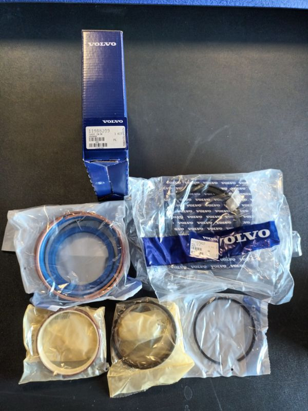 VOLVO CE SEALING RING KIT 11988209 - Zaptivka motora za Građevinska mašina: slika 2 VOLVO CE SEALING RING KIT 11988209 - Zaptivka motora za Građevinska mašina: slika 2