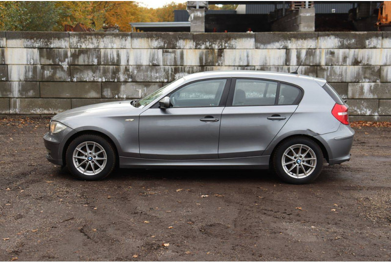BMW 1 Serie 116i - Limuzina: slika 2 BMW 1 Serie 116i - Limuzina: slika 2