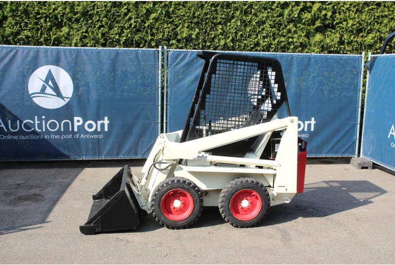 Bobcat 315 - Utovarivač točkaš: slika 1 Bobcat 315 - Utovarivač točkaš: slika 1