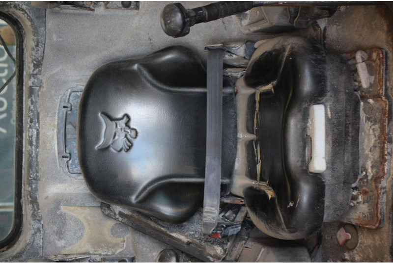 Utovarivač točkaš Bobcat S550: slika 19 Utovarivač točkaš Bobcat S550: slika 19